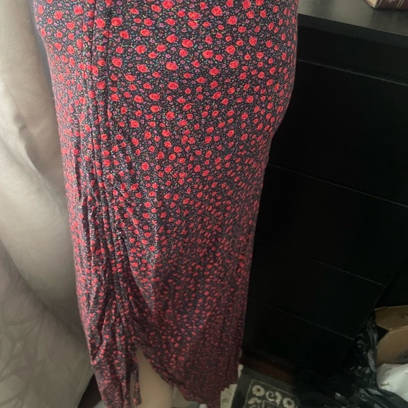Zara red and Blue  Pencil Maxi Skirt with Ruched Detail - Picture 2 of 6